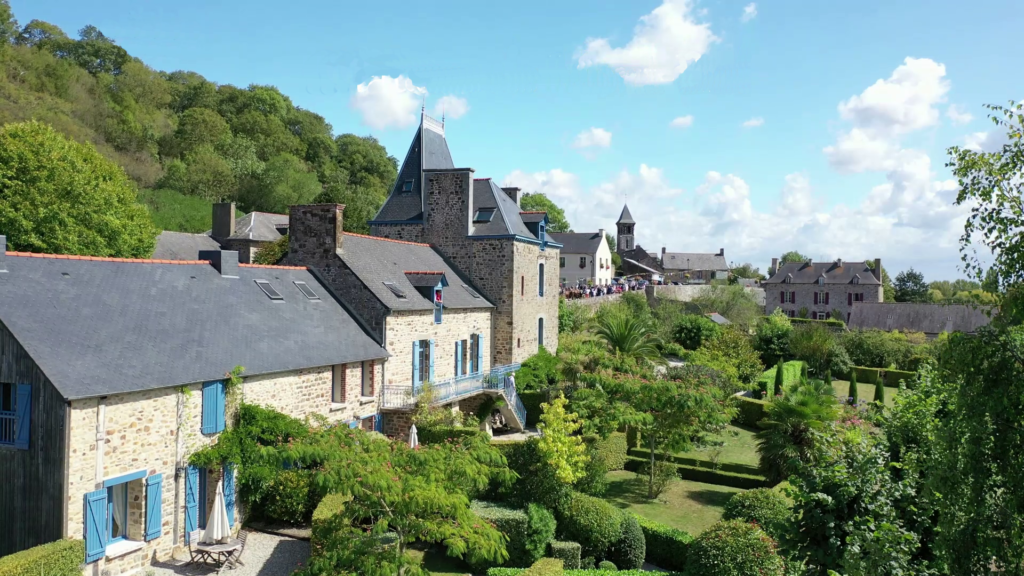 Château Mont Dol vue large